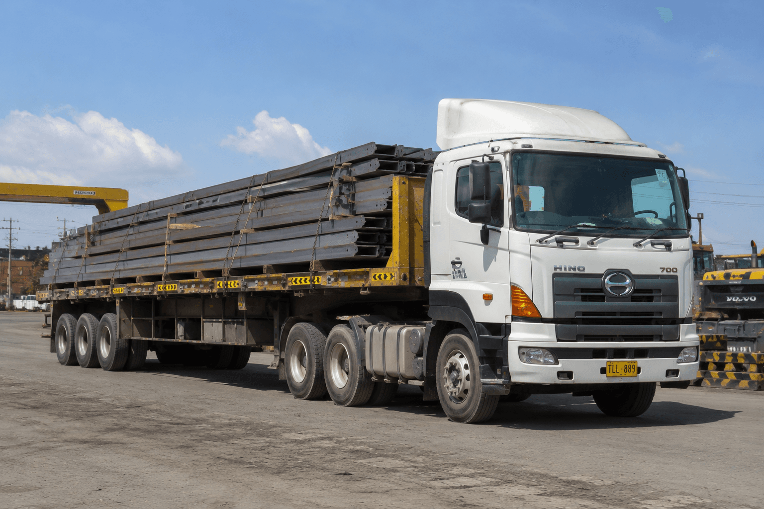 Flatbed Trucks logistics truck
